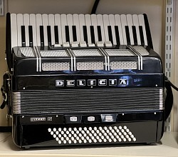 Delicia Carmen, 80 bas/3 korig €795,-