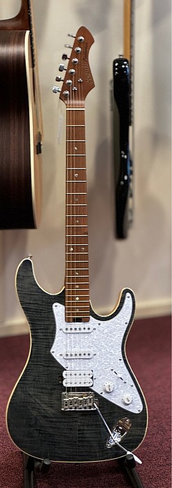 Aria Pro II  A714 GTR €429,-