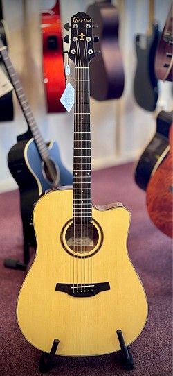 Crafter HD250CE/N €375,-