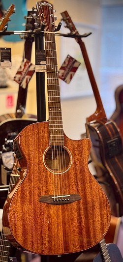 Rathbone R3 MCE €429,- (binnenkort weer leverbaar)