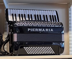 Piermaria 210, 96 bas/ 4 korig (consignatie)