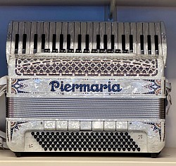 Piermaria Classique 120 Bas/4 korig VERKOCHT
