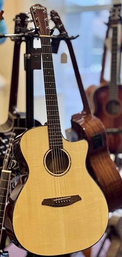 Rathbone R3 BCE €539,-