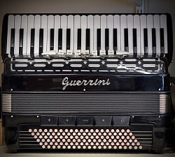 Guirrini 120 bas/ 4 korig €1695,-