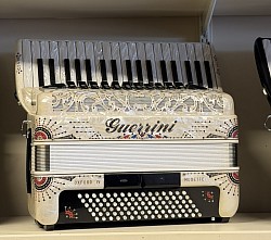 Guerrini Oxford 96 bas/ 4 korig €3250,-