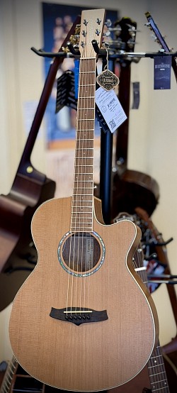 Tanglewood TSC4CE €799,-